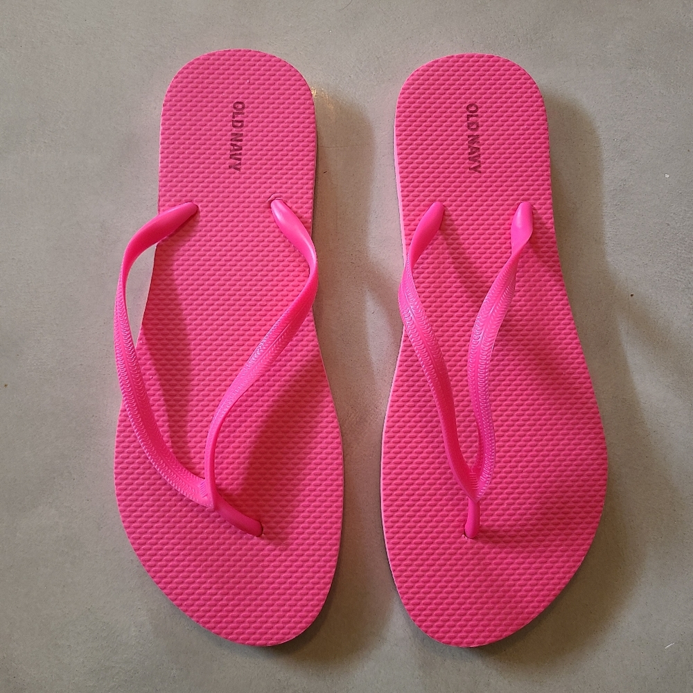 Old Navy Florescent Pink Flip Flops NWOT